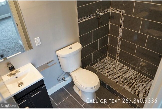 Foto del edificio - 3722 Woodhaven Ave