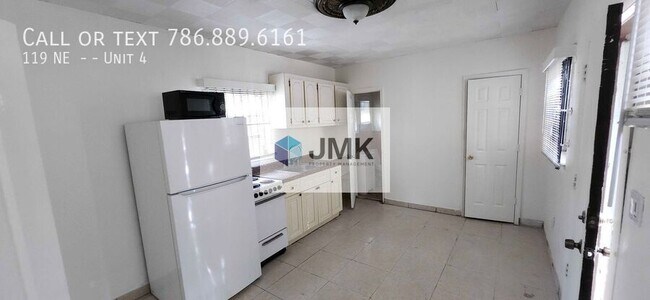 Foto del edificio - 119 NE  --Unit 4