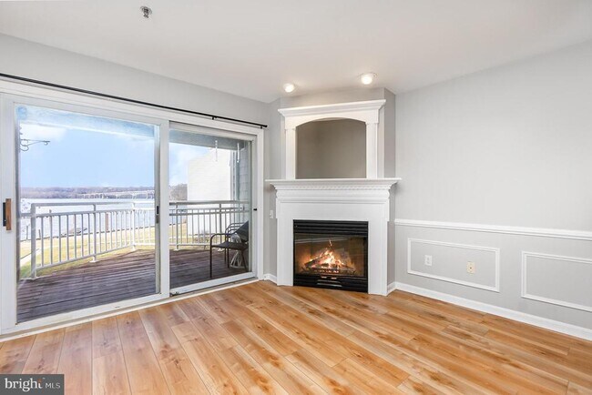 Building Photo - 7 Owens Landing Ct