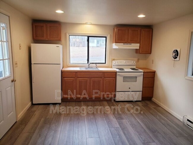 Building Photo - 522 Abeel Cir