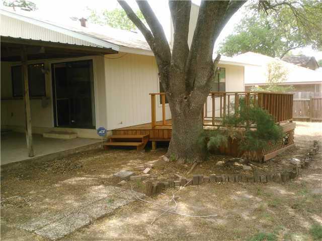 Building Photo - 10612 Hard Rock Rd