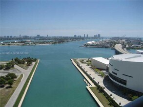 Building Photo - 888 Biscayne Blvd