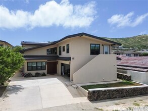 Building Photo - 229 Hanamaulu St