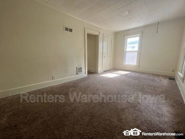 Foto del edificio - 1073 23rd St