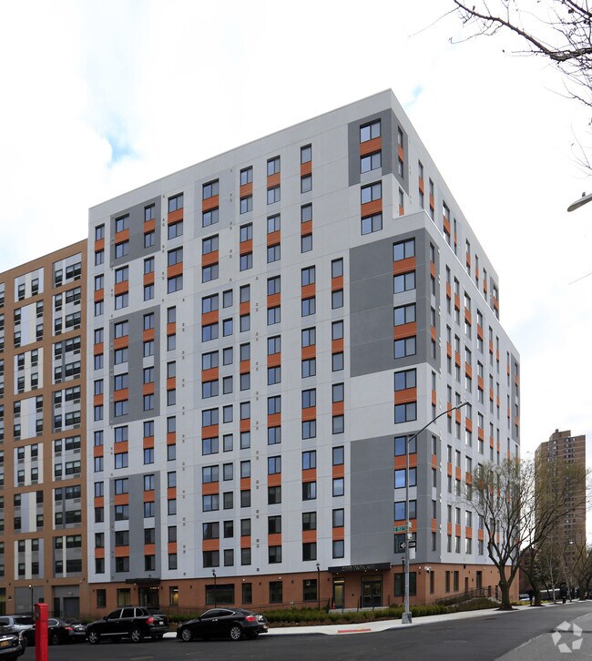 The Morris II Apartments Bronx, NY