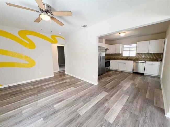 Foto del edificio - 6913 N 20th St