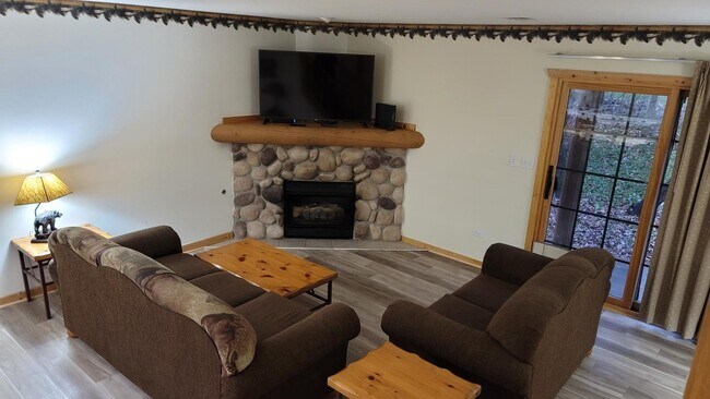 Foto del edificio - 2643 IL-178