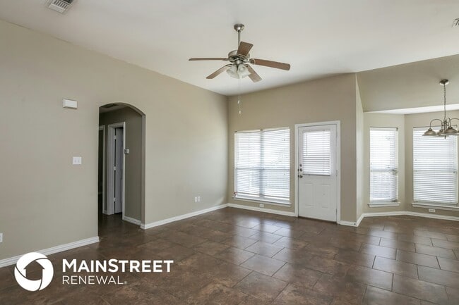 Foto del edificio - 125 Currie Ct