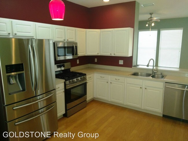 Building Photo - 3 br, 2.5 bath House - 10031 New Parke Rd.