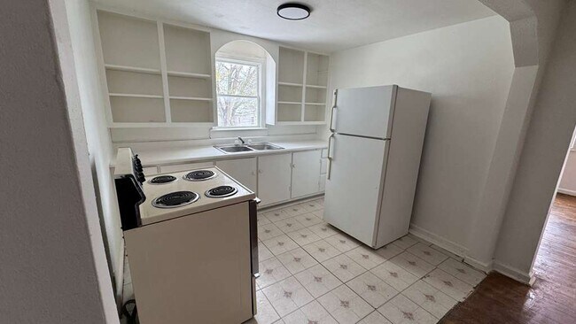 Foto del edificio - 519 W 2nd St