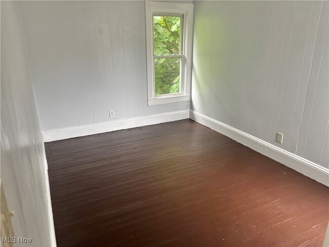 Building Photo - 2097 W 93rd St