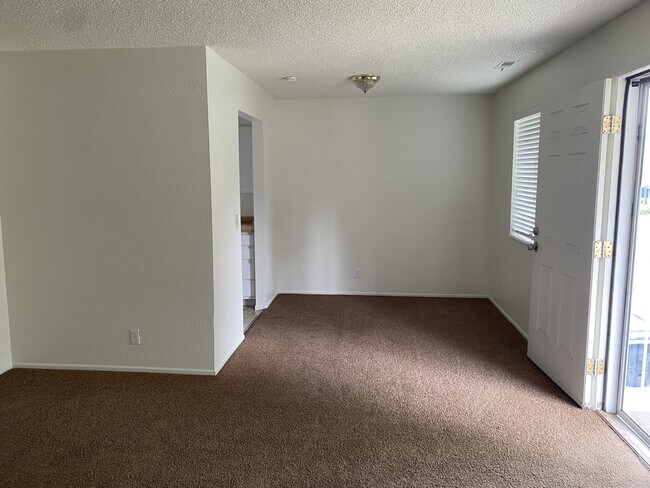 Foto del edificio - 309 N 1st St