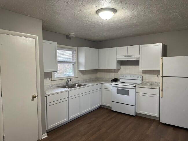 Foto del edificio - 1186 Merewood Dr