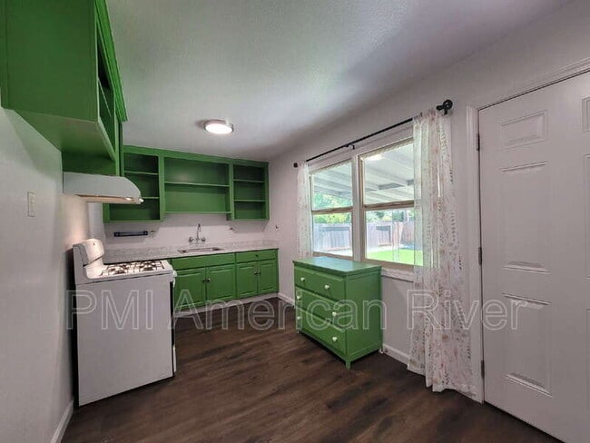 Building Photo - 4550 El Cerrito Way