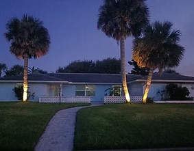 Building Photo - 24 Sunny Beach Dr