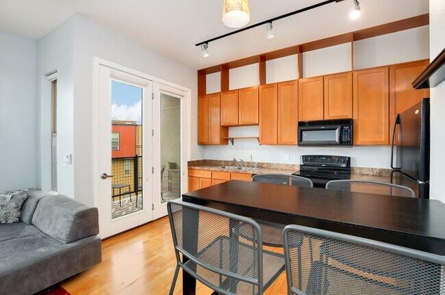 Foto del edificio - 7700 E 29th Ave
