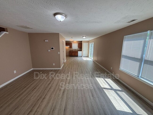 Foto del edificio - 100 Kaitlin Wy