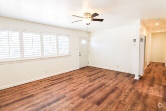 Building Photo - 1710 Huasna Dr