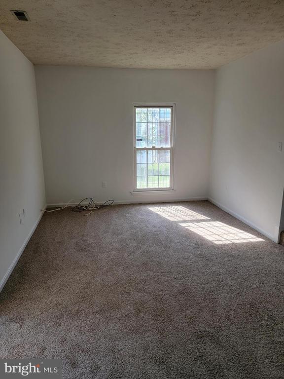 Foto del edificio - 2710 Red Oak Ln