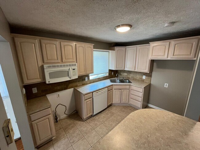 Foto del edificio - 3763 S 78th St