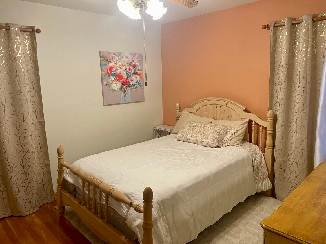 Foto principal - 3110 Lincoln Ave