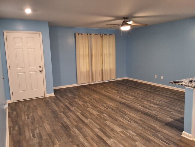 Foto del edificio - Cozy 3 Bed, 2 Bath House In Vine Grove, KY