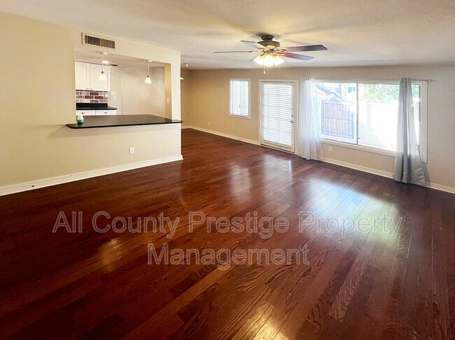 Building Photo - 7857 E Keim Dr