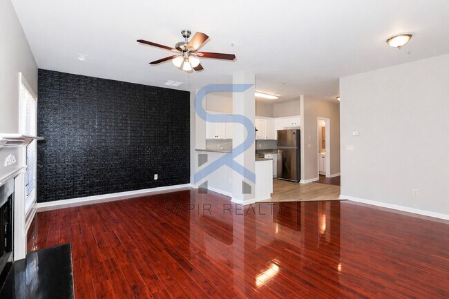 Foto del edificio - Freshly Updated & Pet-Friendly – Refined 2BR/2.5BA at Biltmore Trace