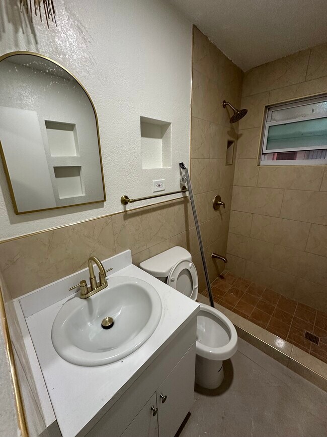 Foto del edificio - 759 NW 69th St