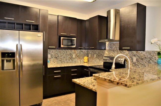 Building Photo - 8216 Casa Verde Rd