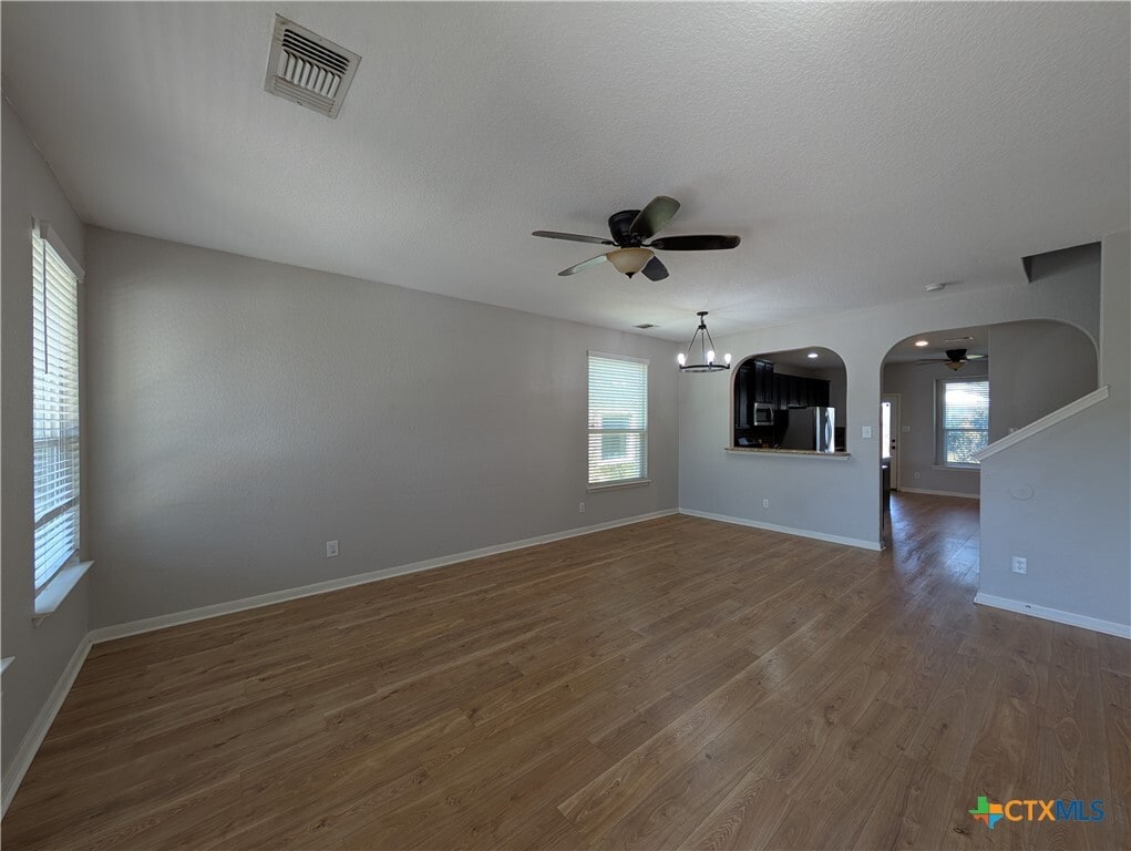 Primary Photo - 248 Oak Creek Way