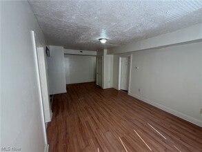 Building Photo - 317 E 156th St