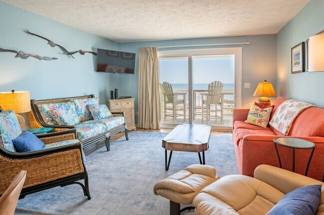 Foto del edificio - ESCAPE TO THE COAST FOR AN EXTENDED STAY!