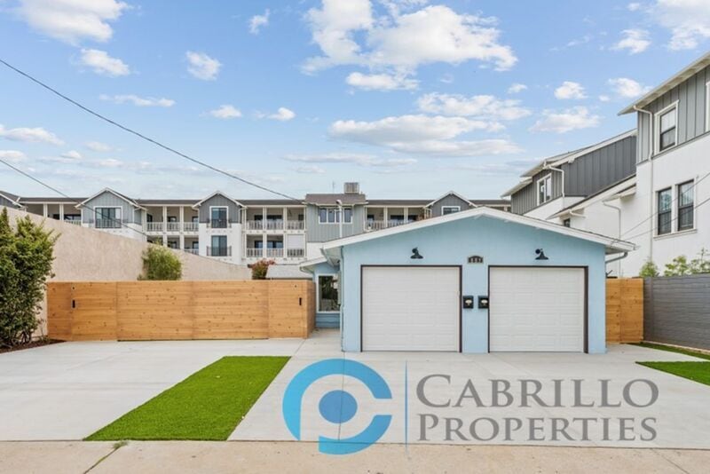 Foto principal - 885 Home Ave