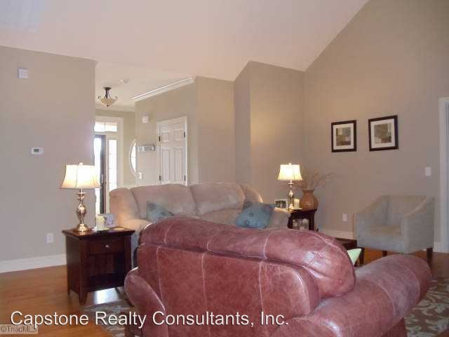 Building Photo - 4315 Prestwick Pl
