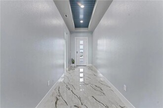 Building Photo - 2610 Lady Andrea Dr