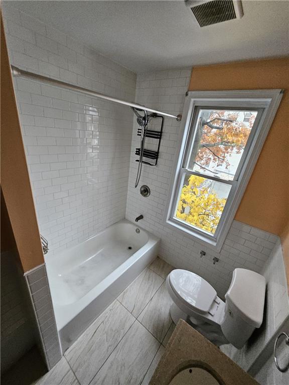 Foto del edificio - 40-40 Atlantic Ave