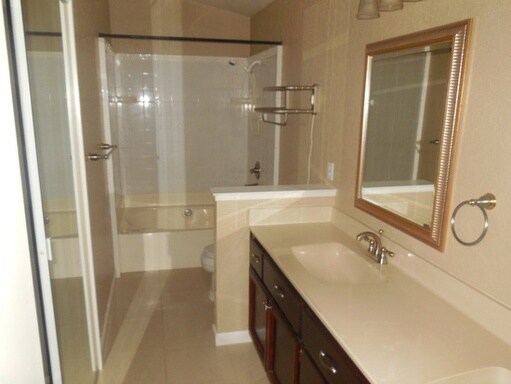 Building Photo - 22 Lanyard Ct