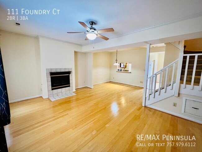 Building Photo - 2 Bedroom Townhouse in Coventry Yorktown