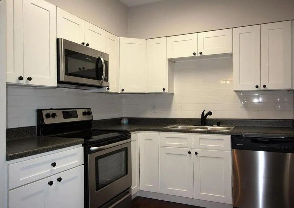 Building Photo - Knoxville 37919 - 2 bedroom 2 bath condo -...
