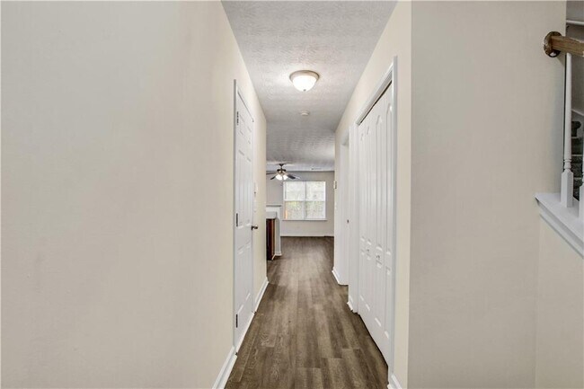 Foto del edificio - 762 Georgetown Ct
