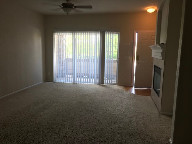 Photo - 22920 E Roxbury Dr Apartment