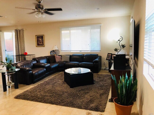 Foto del edificio - 5278 Finkas Ln