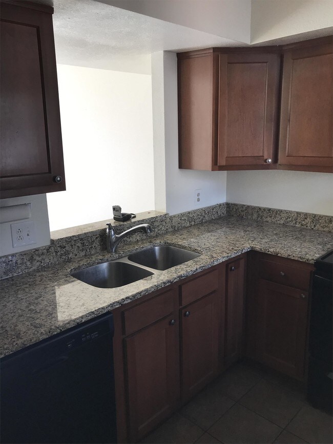 Foto del edificio - 2821 E Kathleen Rd