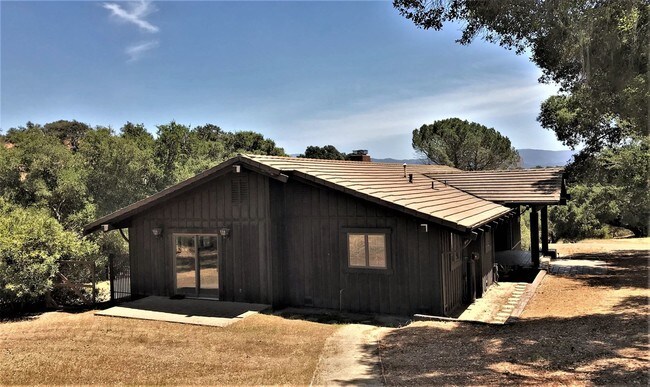 Foto del edificio - 2 br, 2 bath House - 1715 Ballard Canyon Road