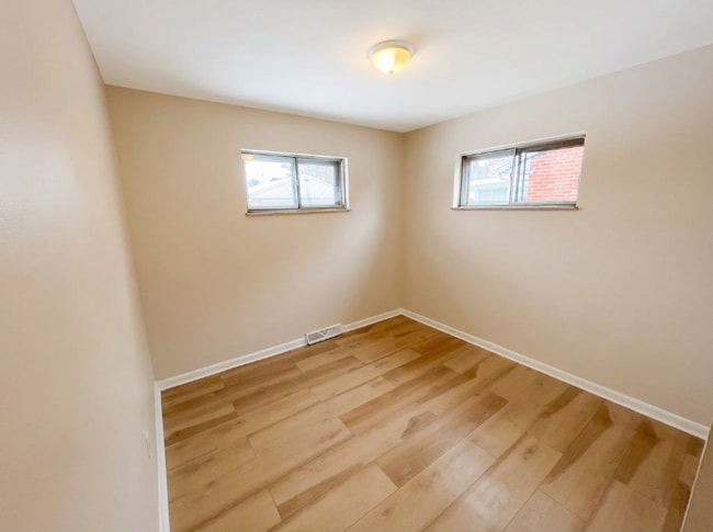 Building Photo - 1517 Greenwood Ave