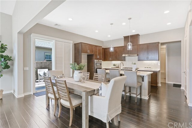 Building Photo - 115 Listo St