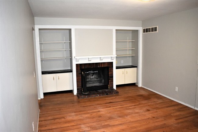 Foto del edificio - Gorgeous 3 bed, 2 bath Ranch