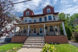 Building Photo - 46 Union Ave