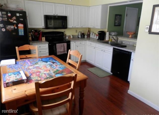 Foto del edificio - 2 br, 2 bath Condo - 909 Hamilton Ave